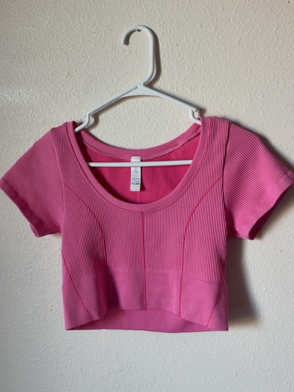 Aerie Pink Ribbed Scoop Neck Crop Top
